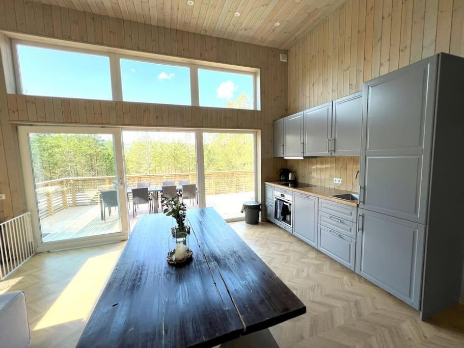 Tretoppen - Ny Moderne Hytte, Unike Finnskogen Torsby Εξωτερικό φωτογραφία